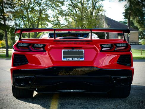 Used 2023 Chevrolet Corvette Stingray Premium Conv w/ Z51 Performance Package RWD image 5