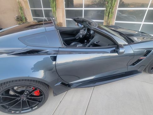 Used 2019 Chevrolet Corvette Grand Sport image 2