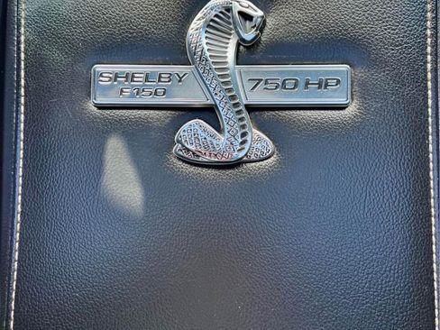 Used 2017 Ford F150 Lariat image 13