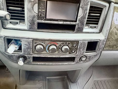 Used 2006 Dodge Ram 1500 Truck SLT w/ Trailer Tow Group image 21