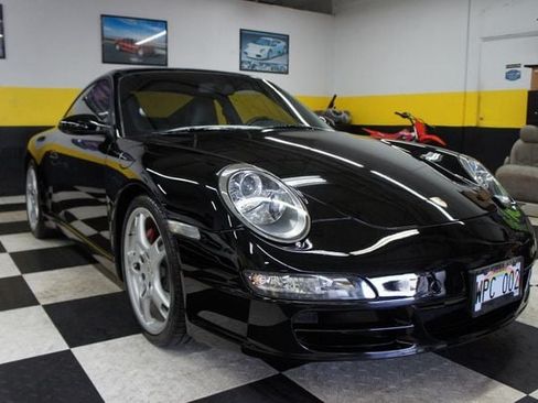Used 2006 Porsche 911 Carrera S image 2