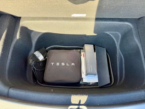 Used 2020 Tesla Model Y Long Range AWD/4WD image 14