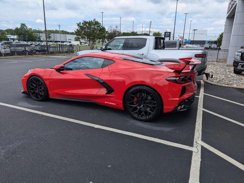 Used 2020 Chevrolet Corvette Stingray Preferred Cpe w/ 2LT Preferred Equipment Group image 2