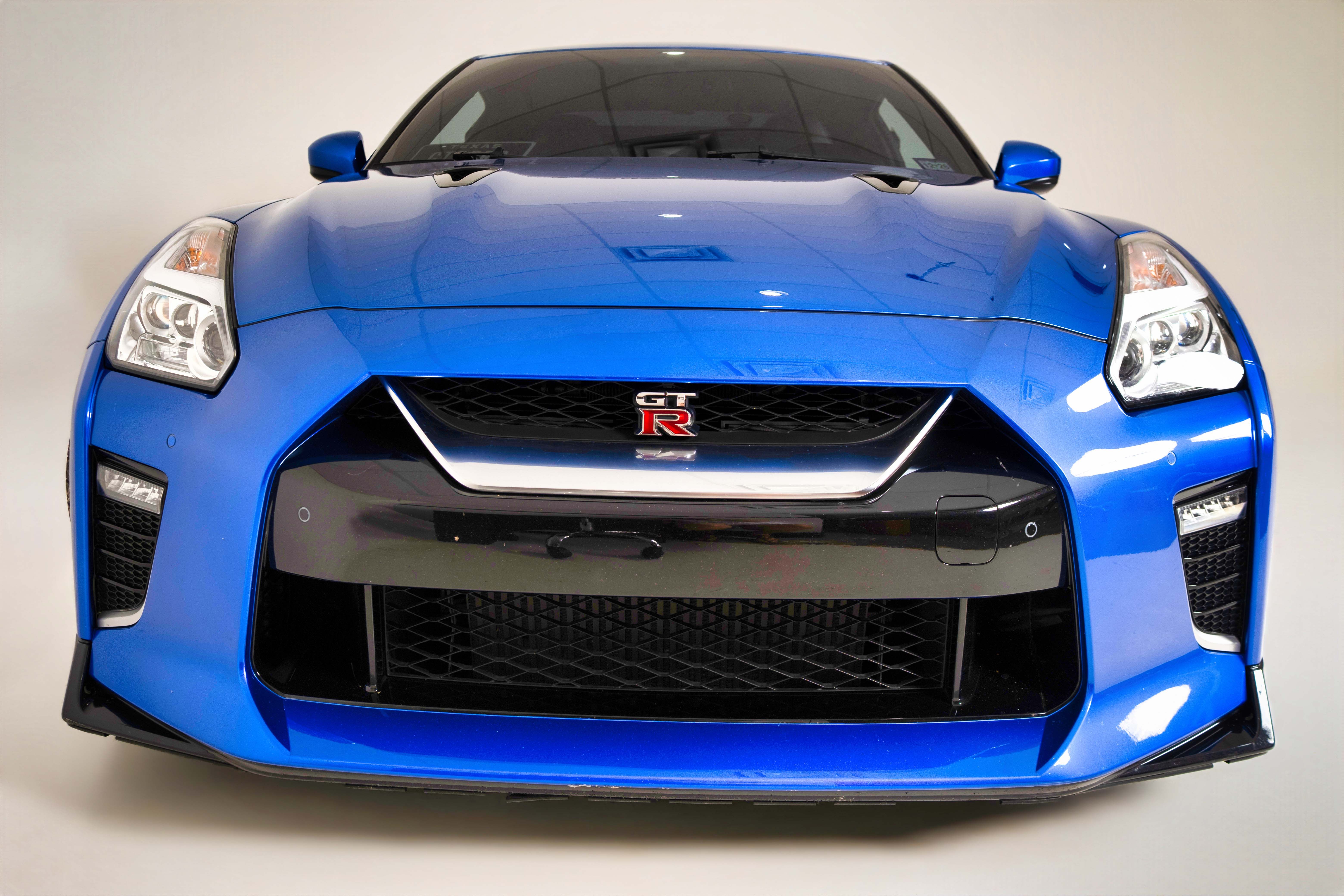 Used 2021 Nissan GT-R Premium AWD/4WD image 6