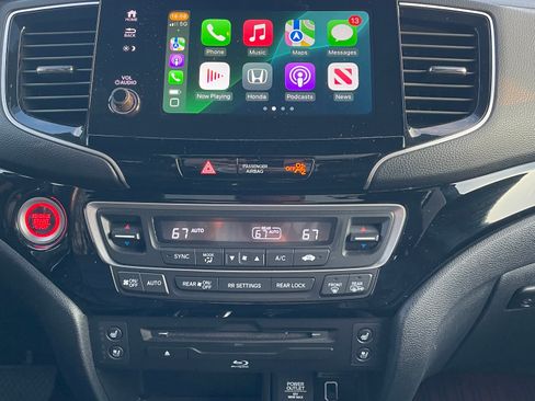 Used 2022 Honda Pilot Black Edition image 18