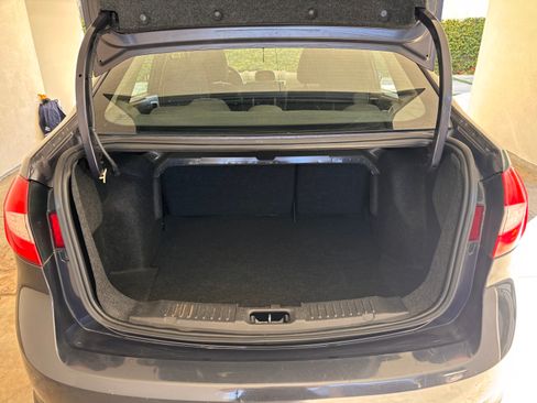 Used 2013 Ford Fiesta SE image 10