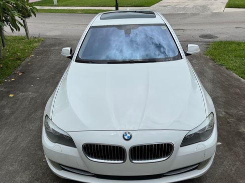 Used 2013 BMW 528i Sedan RWD image 2
