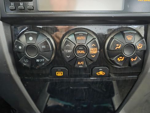 Used 2007 Toyota 4Runner Limited image 21