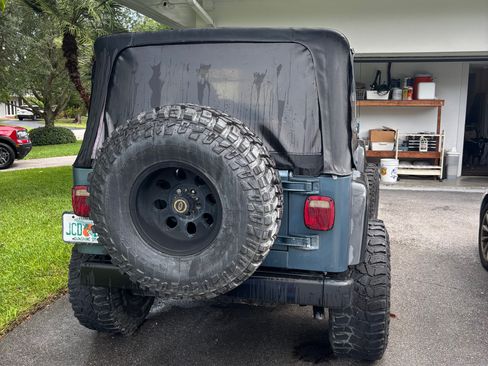 Used 1999 Jeep Wrangler Sport image 9
