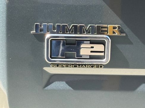 Used 2005 HUMMER H2 Luxury w/ Preferred Equipment Group image 11