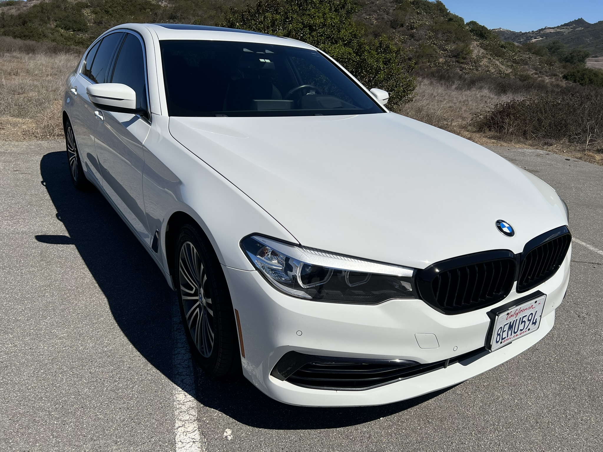 Used 2018 BMW 530i w/ Premium Package RWD image 4