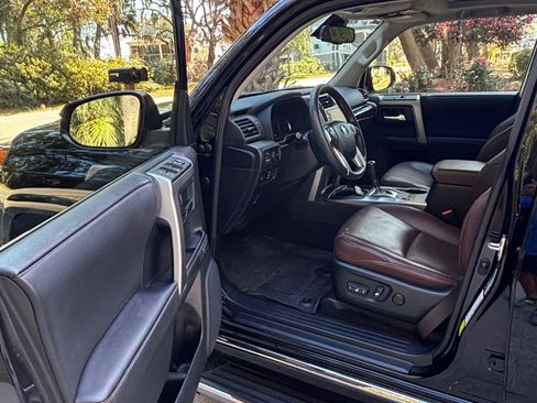 Used 2022 Toyota 4Runner Limited image 20