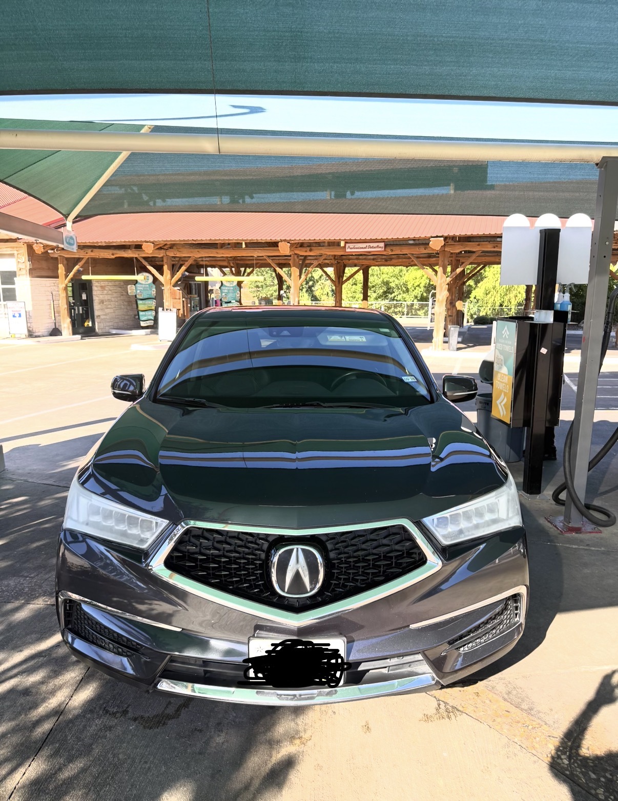 Used 2020 Acura MDX w/ Technology Package FWD image 1