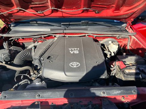 Used 2013 Toyota Tacoma 4x4 Double Cab w/ SR5 Pkg image 16