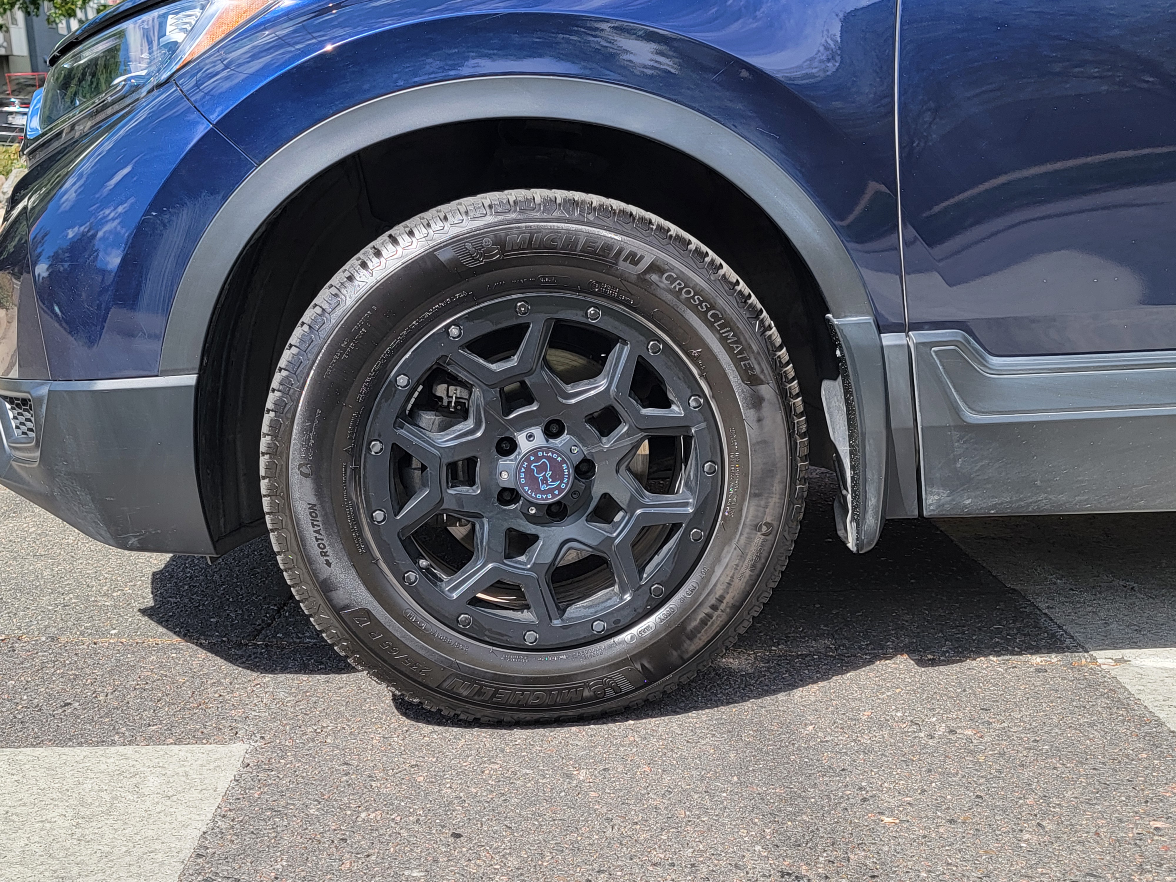 Used 2019 Honda CR-V LX image 6