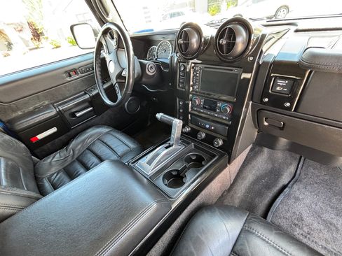 Used 2006 HUMMER H2 w/ Limited Edition H2 AWD/4WD image 14