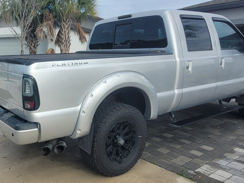 Used 2014 Ford F350 Platinum image 12