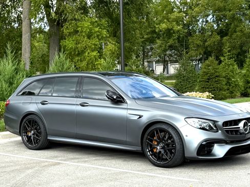 Used 2019 Mercedes-Benz E 63 AMG S image 1