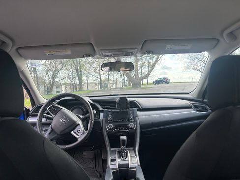 Used 2017 Honda Civic LX image 2