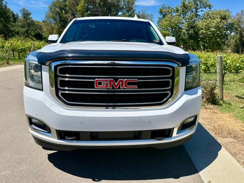 Used 2016 GMC Yukon SLT image 9