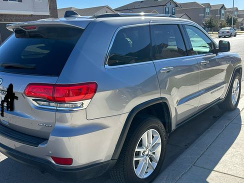 Used 2018 Jeep Grand Cherokee Laredo image 8
