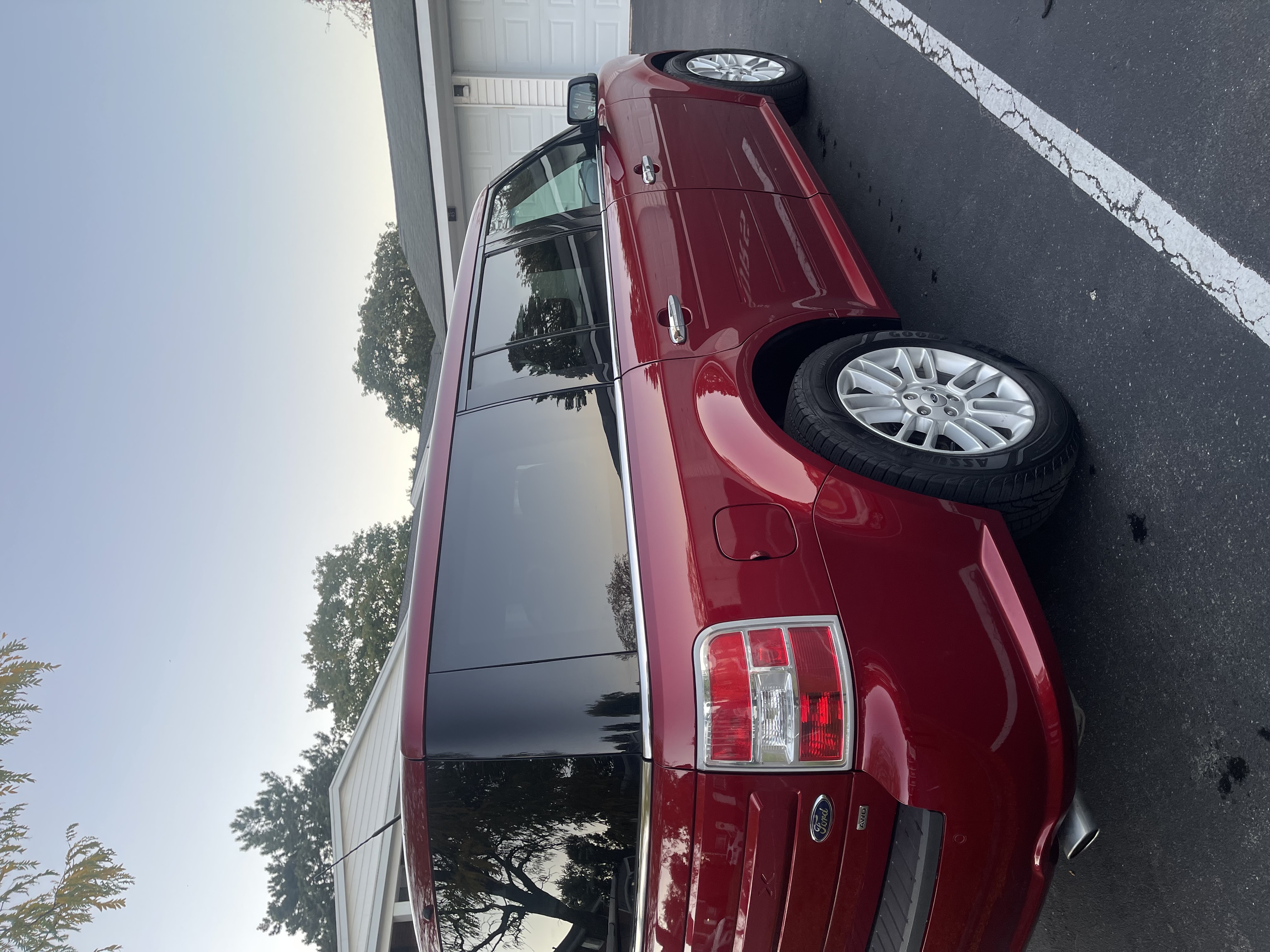 Used 2019 Ford Flex SEL w/ Equipment Group 202A AWD/4WD image 2
