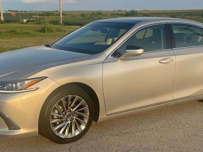Used 2019 Lexus ES 350 F Sport