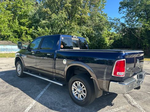 Used 2017 RAM 2500 Laramie AWD/4WD image 4