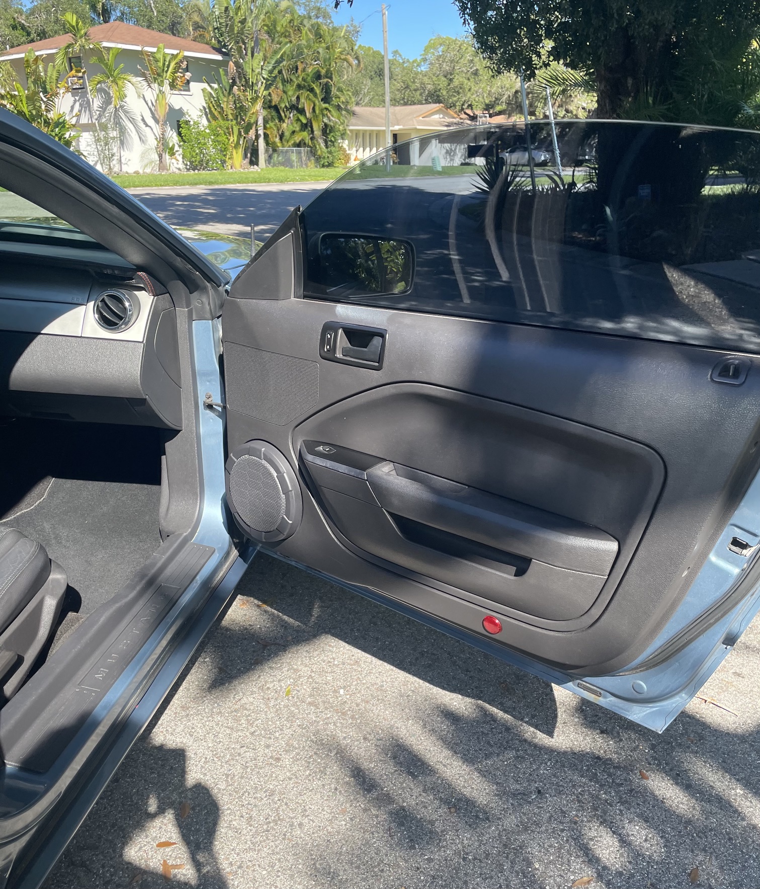 Used 2005 Ford Mustang GT Premium RWD image 17