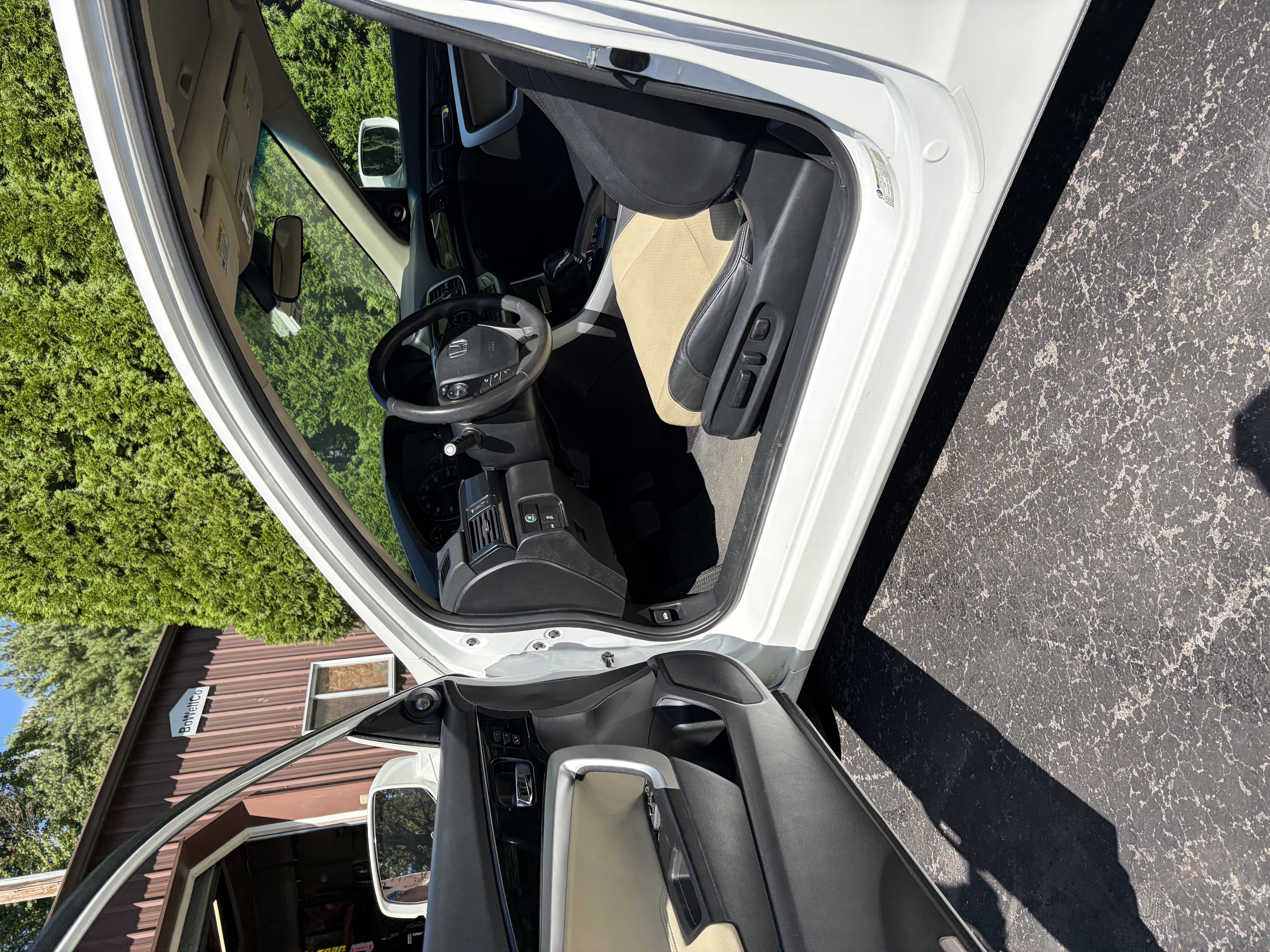 Used 2014 Honda Accord EX-L image 17
