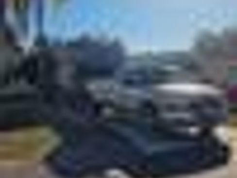 Used 2005 GMC Sierra 3500 SLT w/ Heavy-Duty Power Package image 7