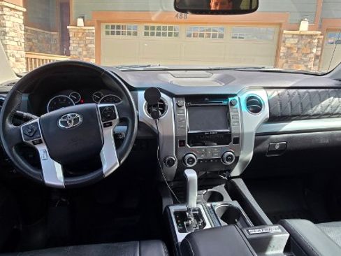 Used 2014 Toyota Tundra Platinum AWD/4WD image 8