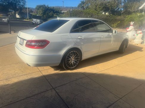 Used 2011 Mercedes-Benz E 350 Sedan image 22