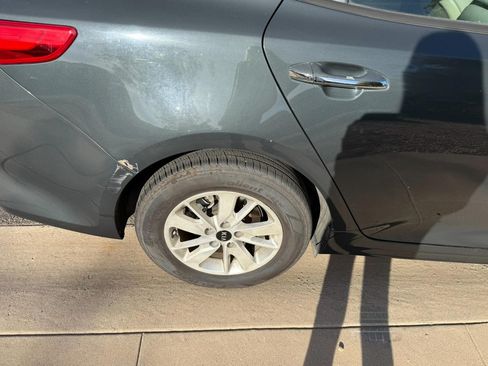 Used 2016 Kia Optima LX image 13