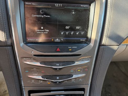 Used 2015 Lincoln MKX AWD w/ Equipment Group 102A image 14