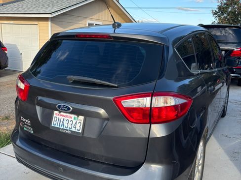 Used 2015 Ford C-MAX Energi SEL image 4