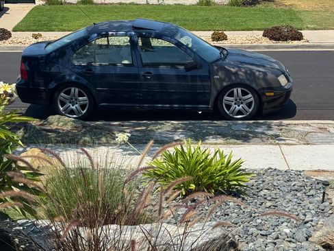 Used 2002 Volkswagen Jetta GLS image 4