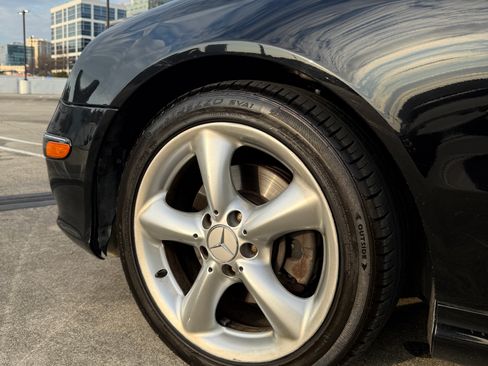 Used 2005 Mercedes-Benz CLK 320 Cabriolet image 21