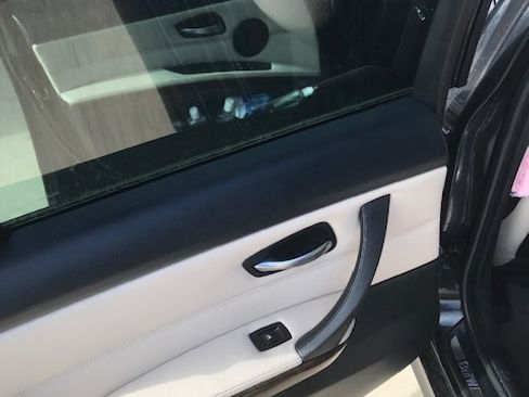 Used 2010 BMW 328i Sedan RWD image 12