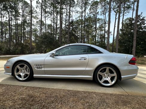 Used 2009 Mercedes-Benz SL 550 image 1