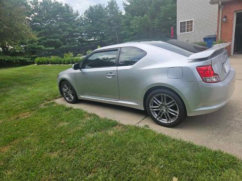 Used 2012 Scion tC image 2