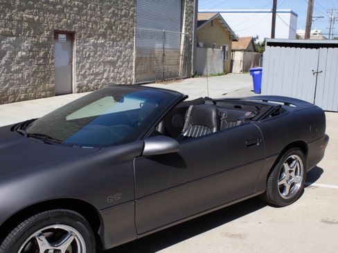 Used 2002 Chevrolet Camaro Z28 w/ SS Performance/Appearance Pkg image 19