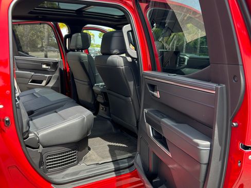 Used 2023 Toyota Tundra Platinum w/ Advanced Package AWD/4WD image 18