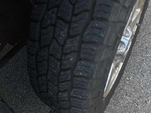 Used 2012 GMC Sierra 2500 Denali w/ Suspension Package, Off-Road image 13