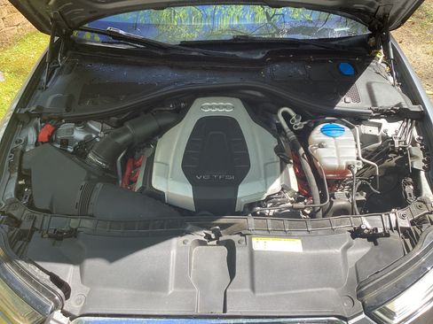 Used 2016 Audi A6 3.0T Premium Plus w/ S Line Sport Package image 2