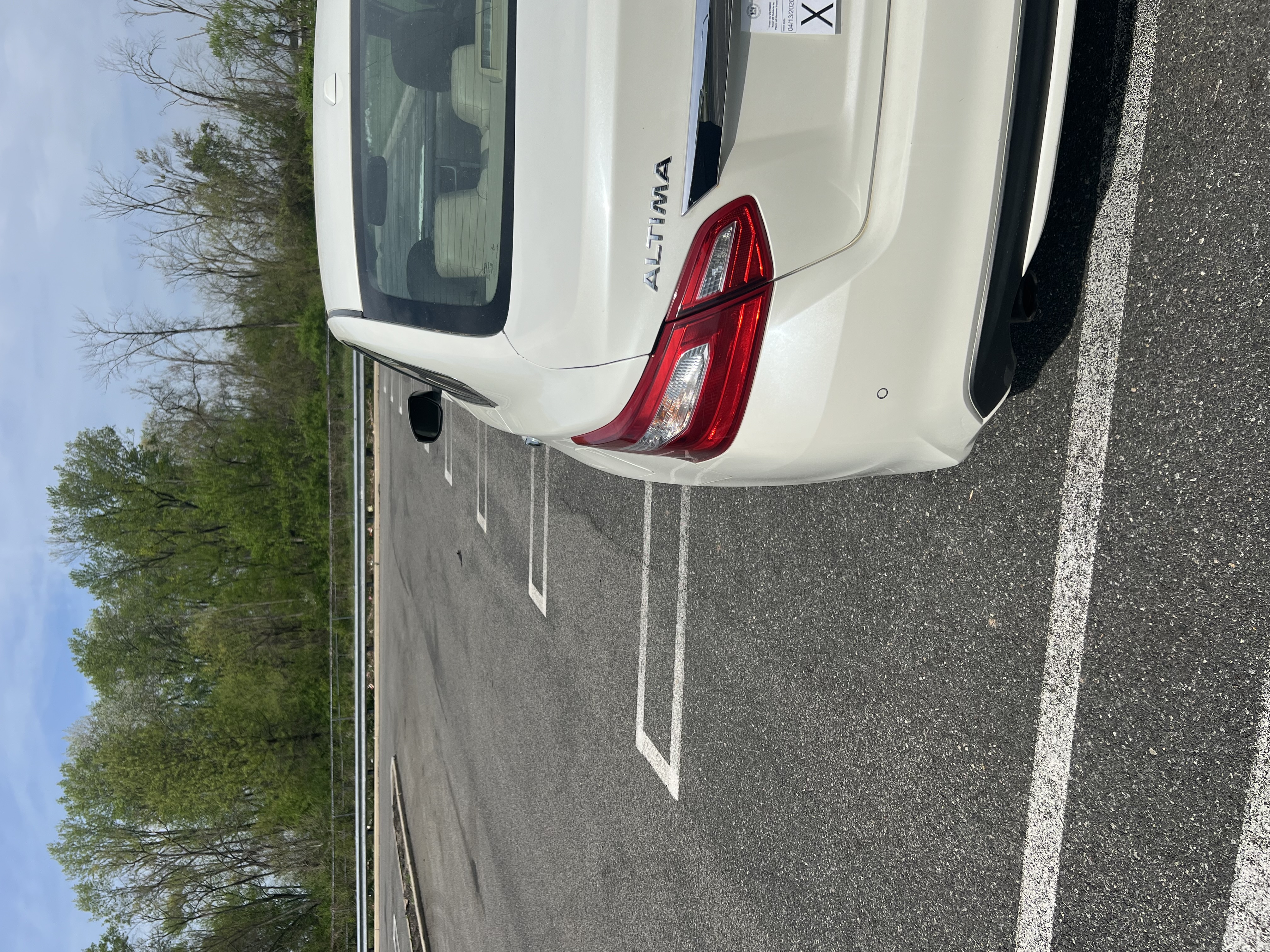 Used 2017 Nissan Altima 3.5 SL FWD image 6