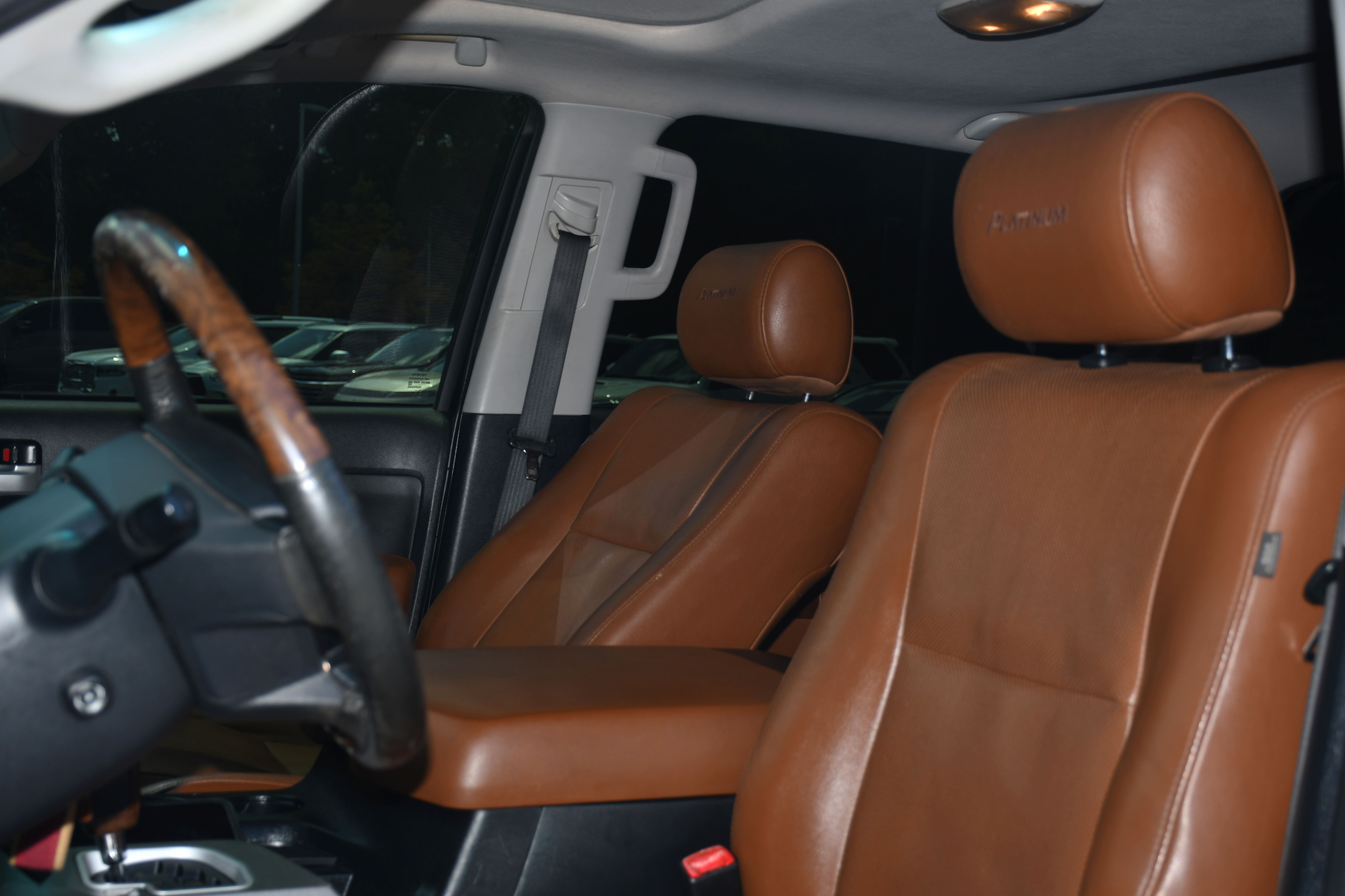 Used 2013 Toyota Tundra Platinum AWD/4WD image 11