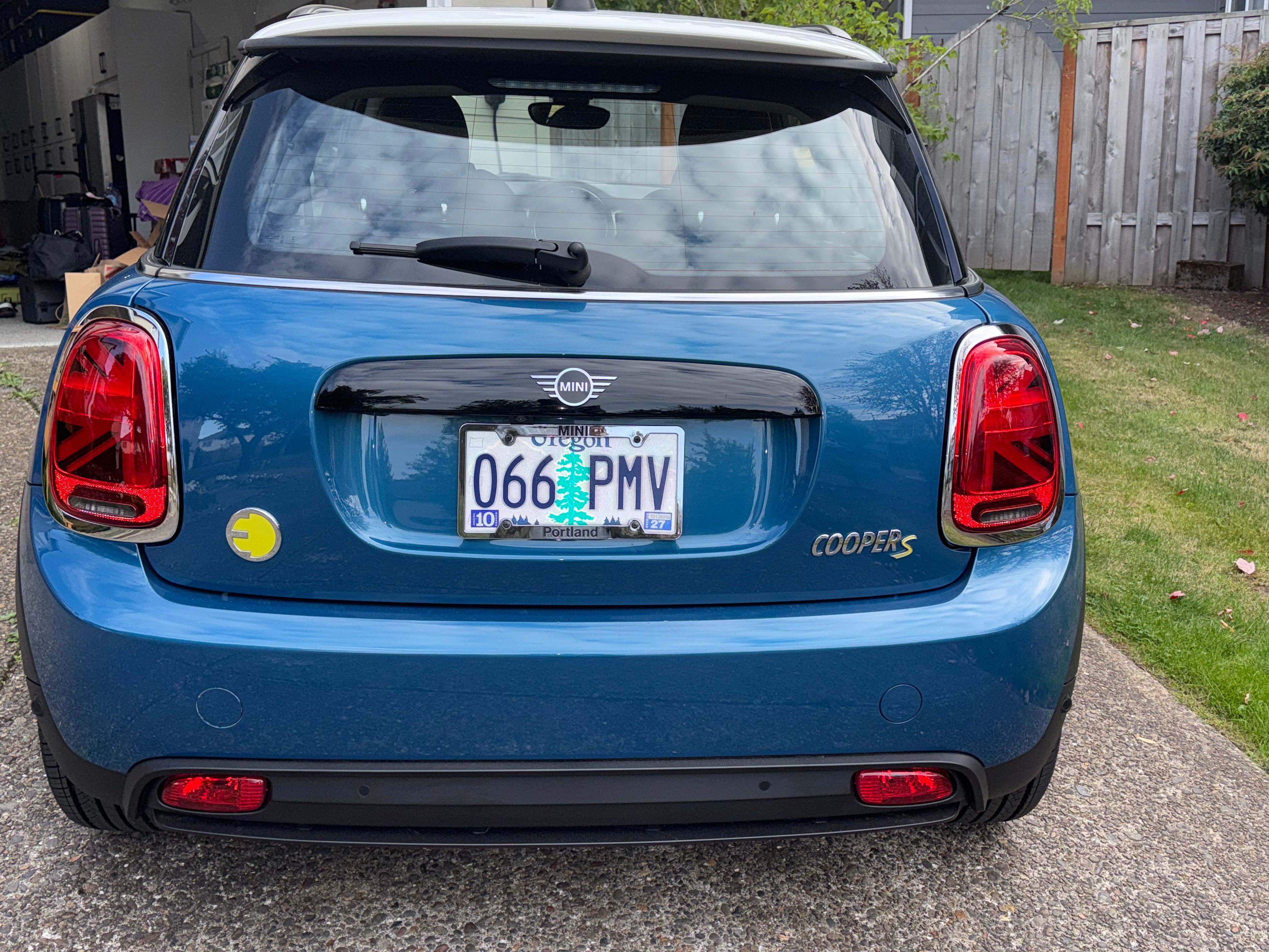 Used 2024 MINI Cooper SE FWD image 5
