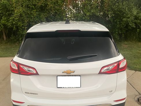 Used 2019 Chevrolet Equinox LT FWD image 5