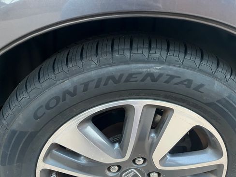 Used 2016 Honda Odyssey Touring Elite image 16